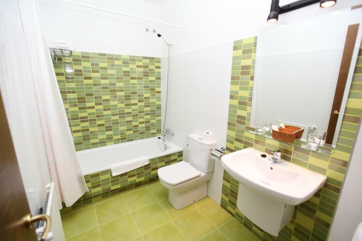 Hotel Amenal Eksteriør billede